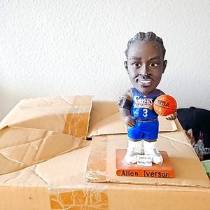 Alle Iverson bobble 7in